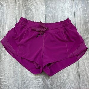 Lululemon Purple Hotty Hot Low-Rise Lined Short 2.5"